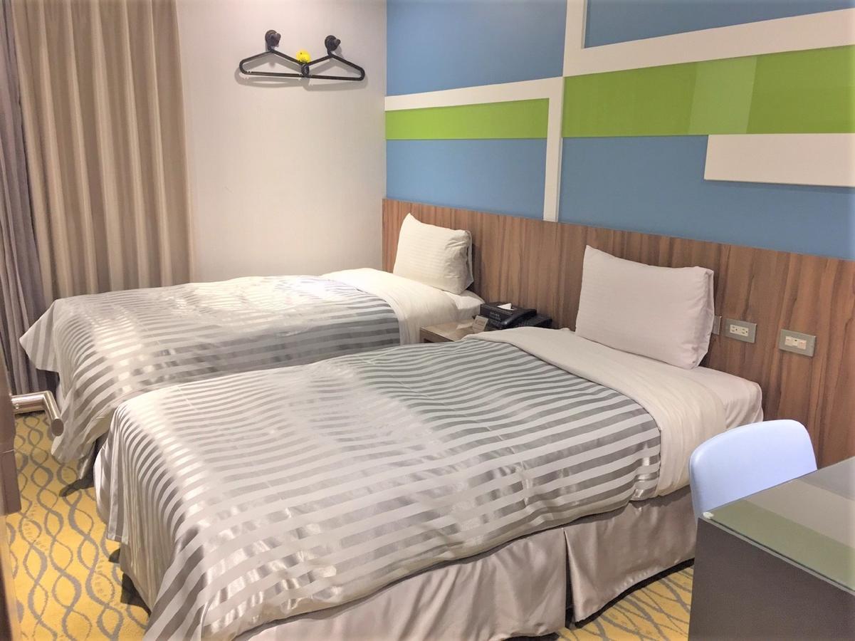 Ximen Hotel B Tajpej Buitenkant foto